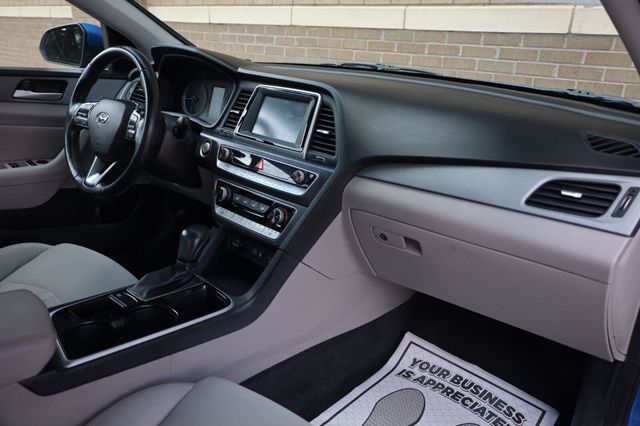 2018 Hyundai Sonata SEL - 23063561 - 24