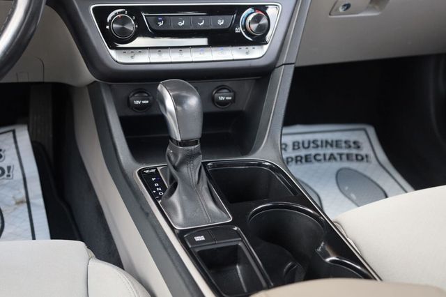 2018 Hyundai Sonata SEL - 23063561 - 39