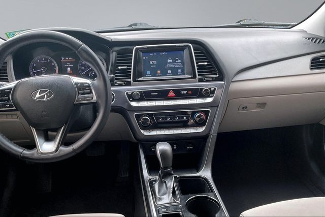 2018 Hyundai Sonata SEL - 22992865 - 24