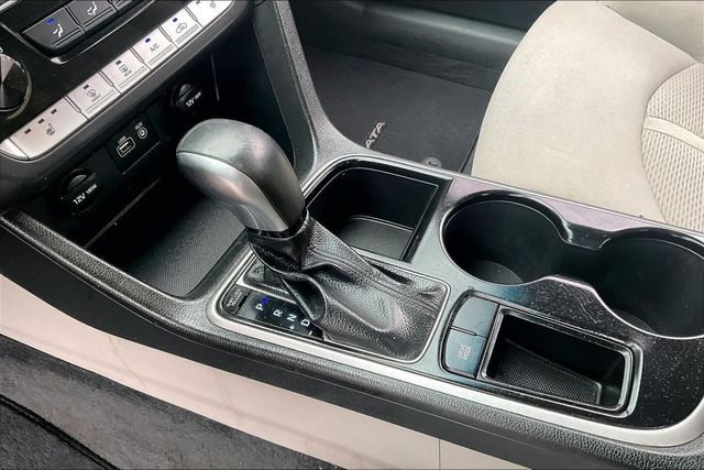 2018 Hyundai Sonata SEL - 22992865 - 34