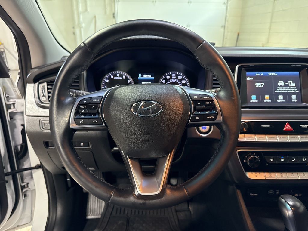 2018 Hyundai Sonata SEL 2.4L - 23033880 - 9