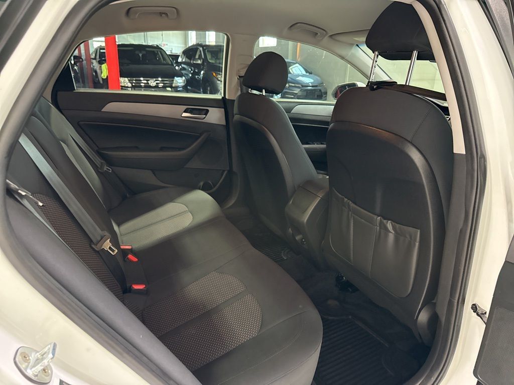 2018 Hyundai Sonata SEL 2.4L - 23033880 - 32
