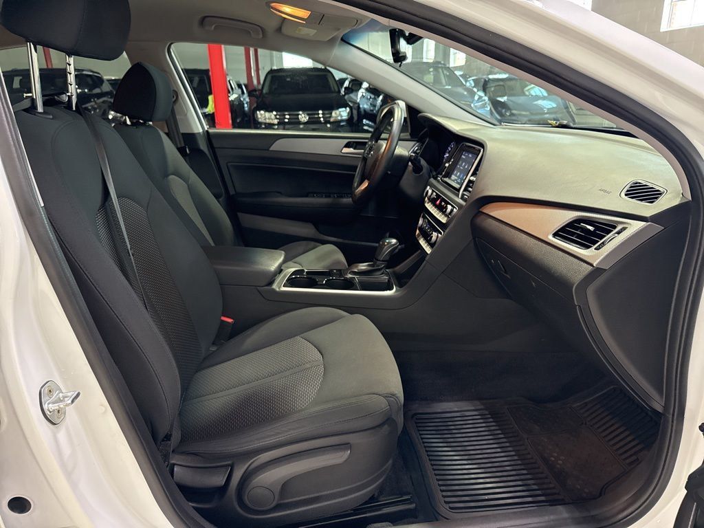 2018 Hyundai Sonata SEL 2.4L - 23033880 - 35