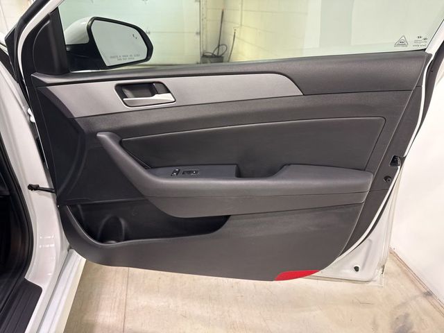 2018 Hyundai Sonata SEL 2.4L - 23033880 - 38