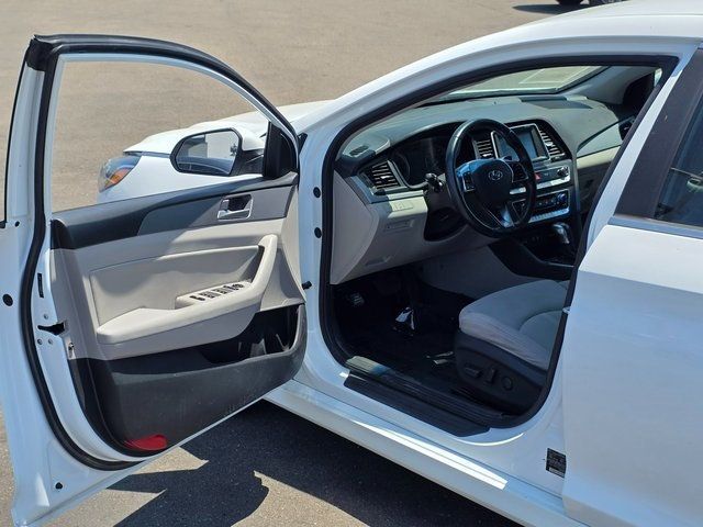 2018 Hyundai Sonata SEL 2.4L SULEV - 22855284 - 38