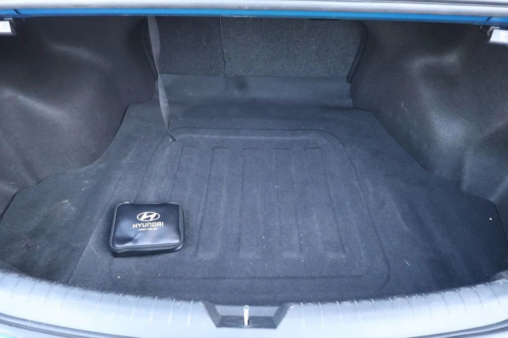 2018 Hyundai Sonata SEL Sedan 4D - 22944946 - 9