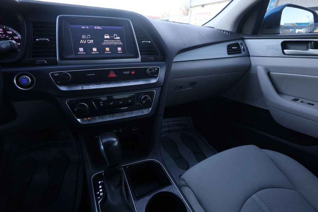 2018 Hyundai Sonata SEL Sedan 4D - 22944946 - 15