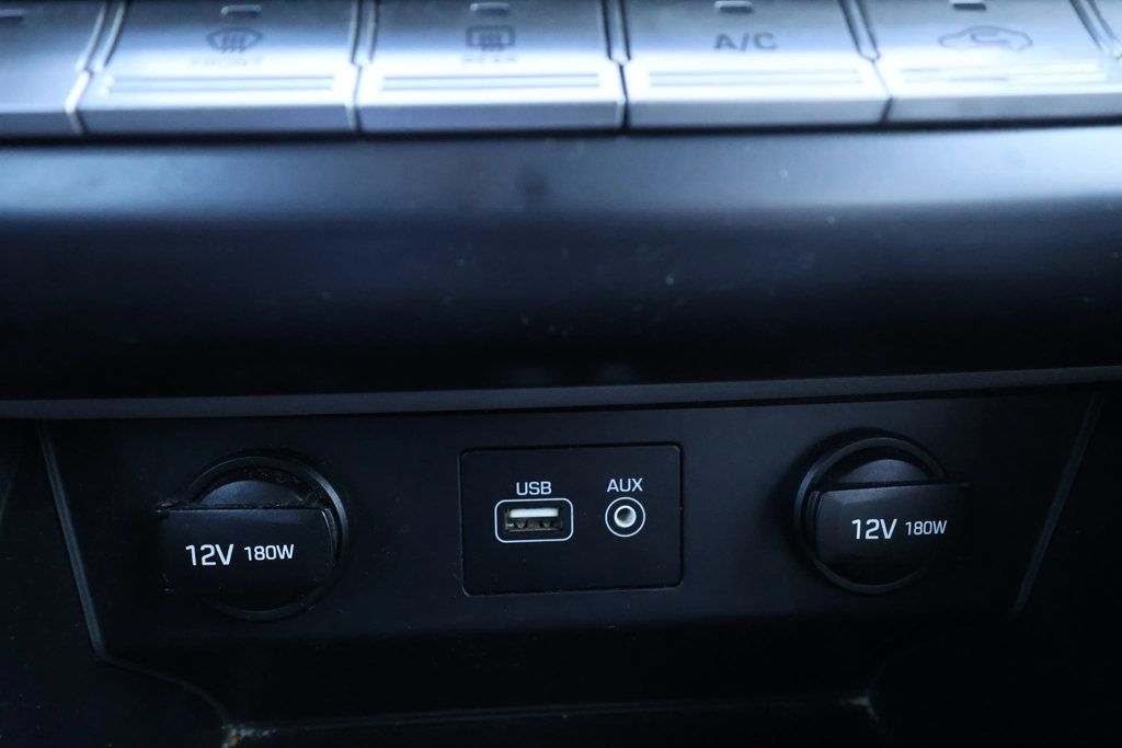 2018 Hyundai Sonata SEL Sedan 4D - 22944946 - 19