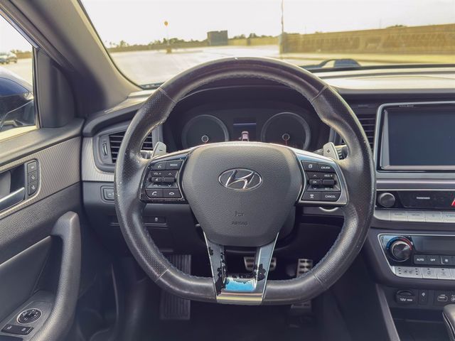 2018 Hyundai Sonata Sport 2.0T - 22756715 - 21