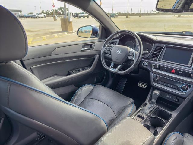 2018 Hyundai Sonata Sport 2.0T - 22756715 - 26