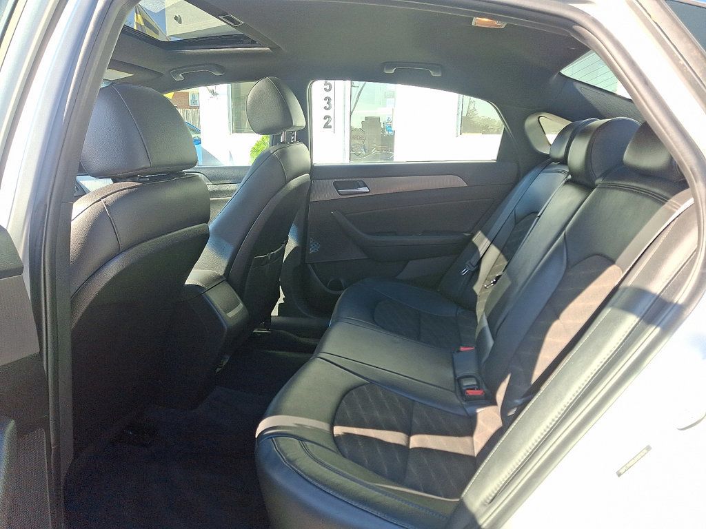 2018 Hyundai Sonata Sport 2.0T photo 10