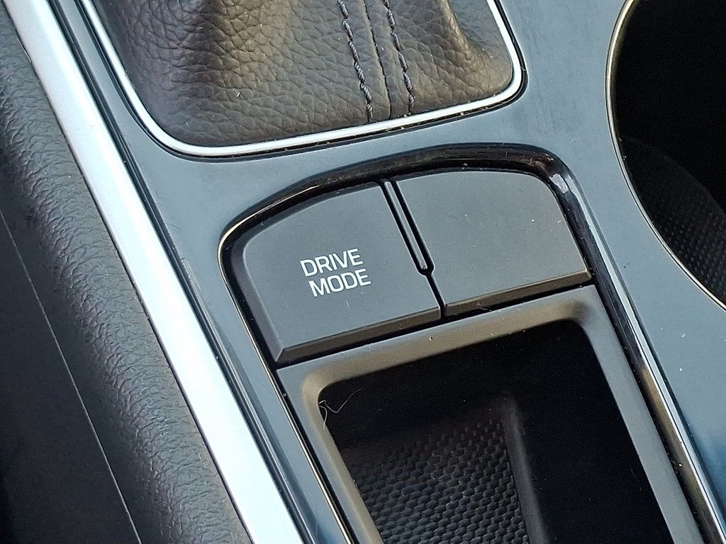 2018 Hyundai Sonata Sport 2.0T photo 24