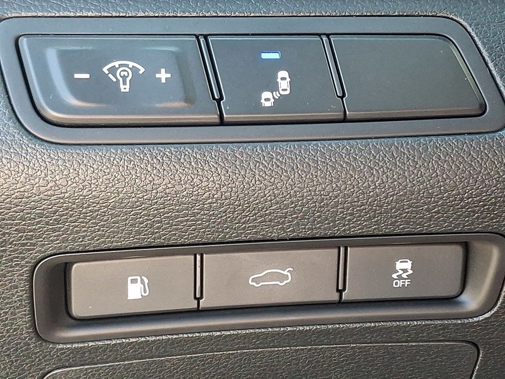 2018 Hyundai Sonata Sport 2.0T photo 25