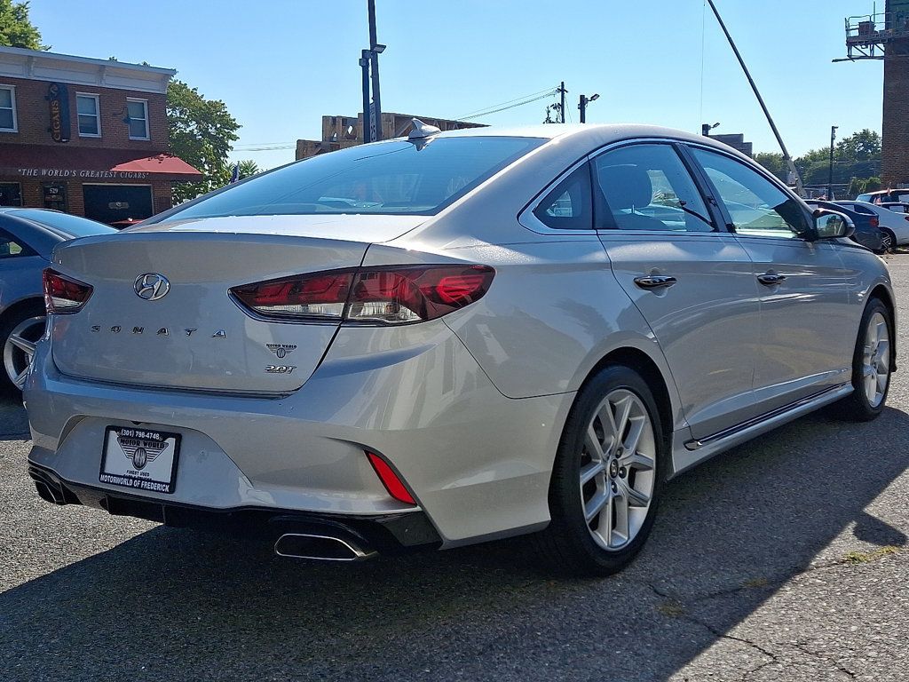2018 Hyundai Sonata Sport 2.0T photo 4