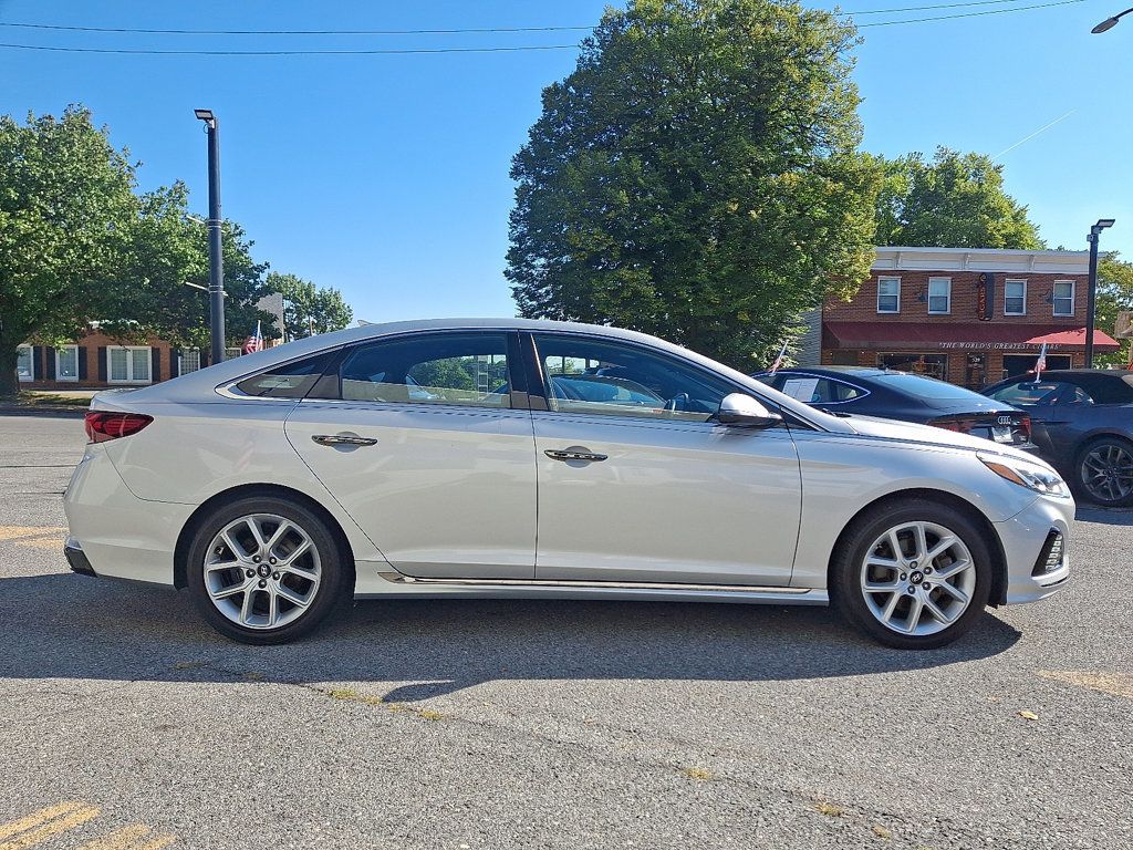 2018 Hyundai Sonata Sport 2.0T photo 7