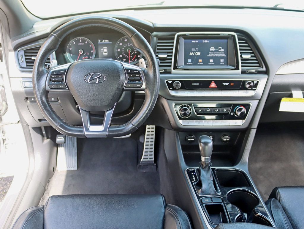 2018 Hyundai Sonata Sport 2.0T - 23029273 - 10