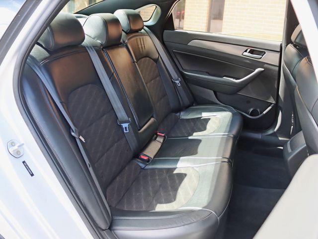 2018 Hyundai Sonata Sport 2.0T - 23029273 - 21