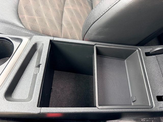 2018 Hyundai Sonata Sport 2.0T - 23046463 - 40