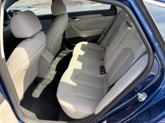 2018 Hyundai Sonata Sport 2.4L - 22981918 - 17