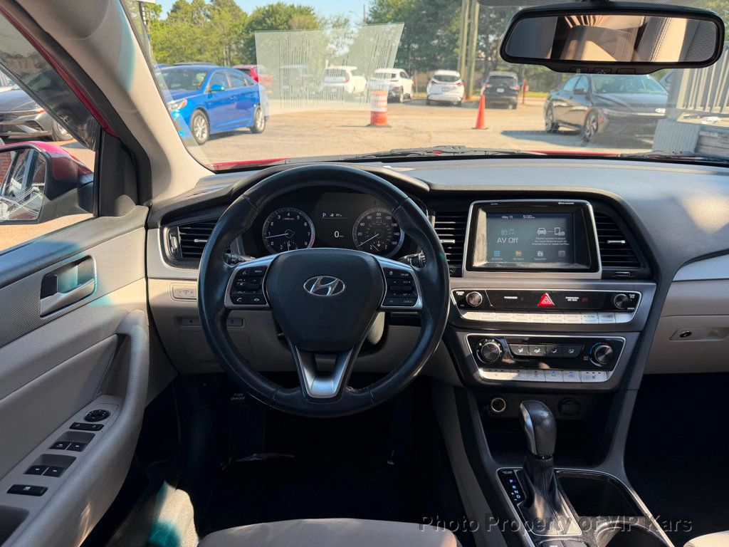 2018 Hyundai Sonata Sport 2.4L - 23028230 - 17