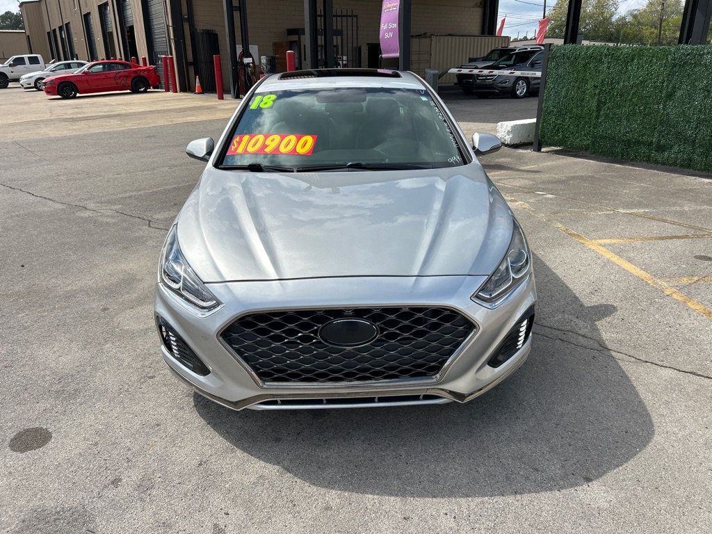 2018 Hyundai Sonata Sport photo 2