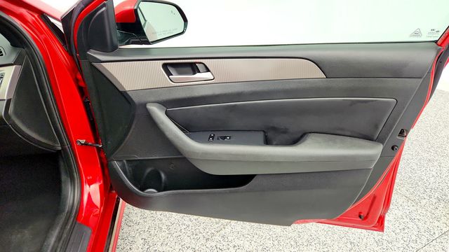 2018 Hyundai Sonata Sport 2.4L *Ltd Avail* - 22978757 - 24