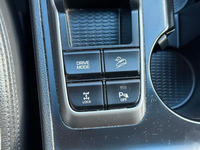 2018 Hyundai Tucson Limited AWD - 22880874 - 44