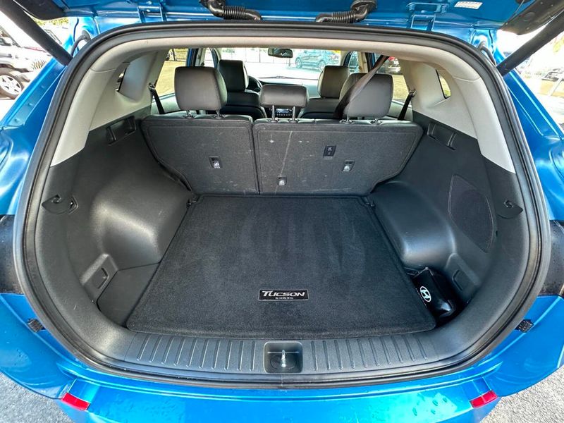 2018 Hyundai Tucson Limited AWD - 22880874 - 6