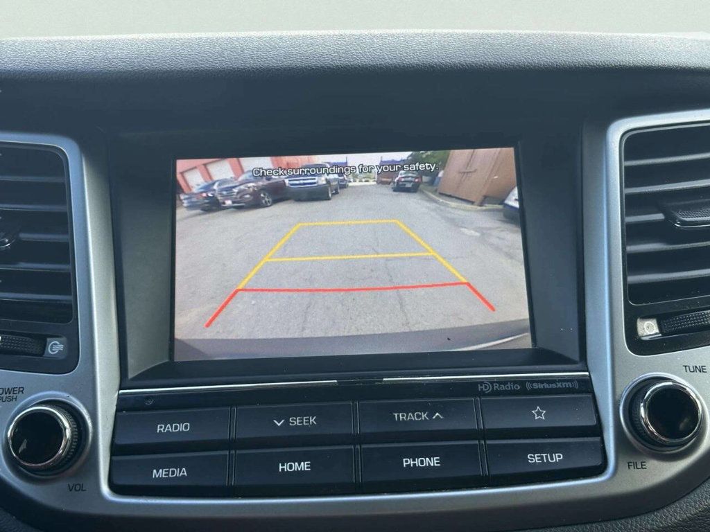 2018 Hyundai Tucson Limited AWD - 23043557 - 10