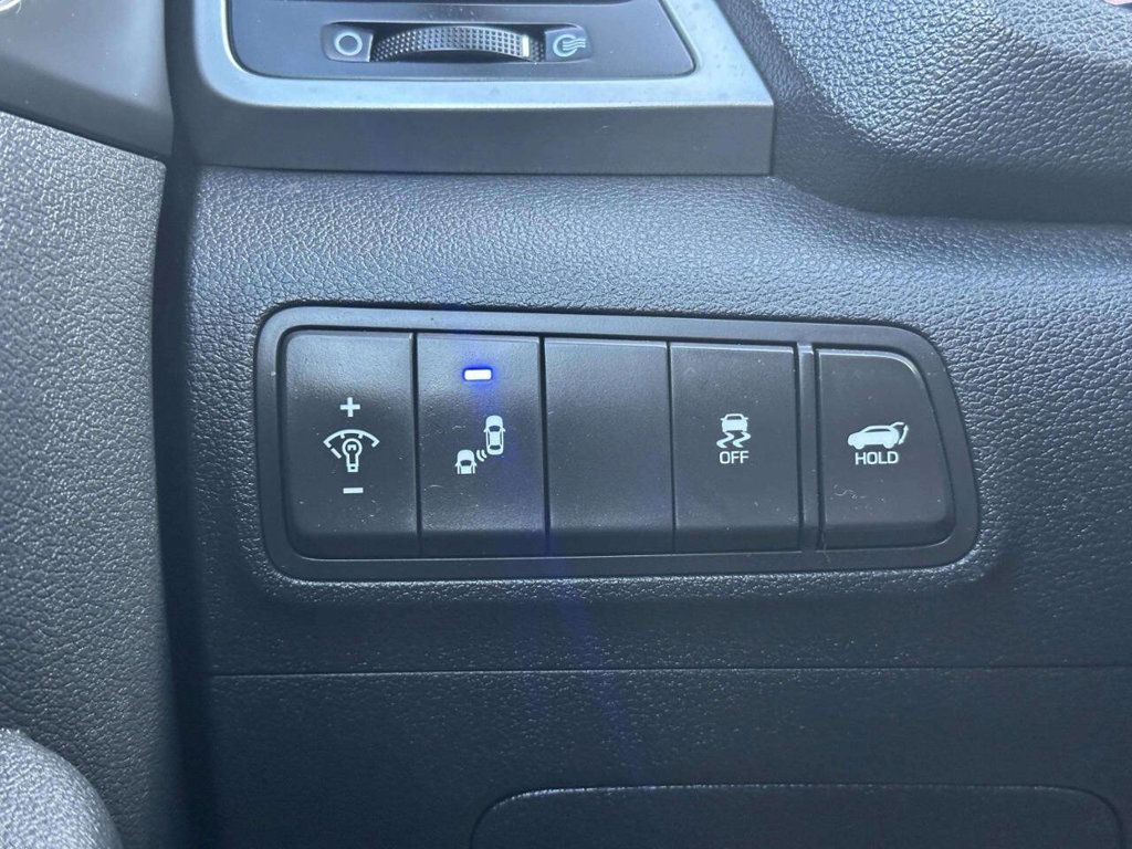2018 Hyundai Tucson Limited AWD - 23043557 - 15