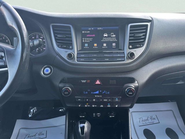 2018 Hyundai Tucson Limited AWD - 23043557 - 18