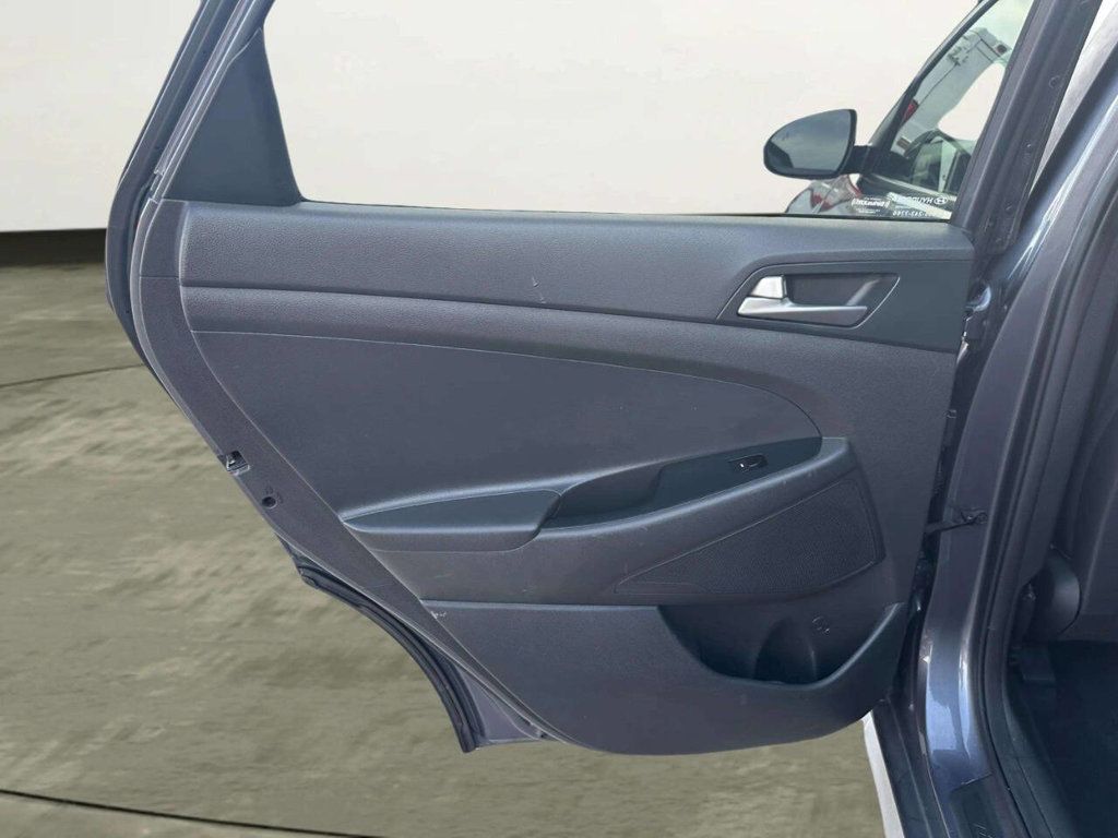 2018 Hyundai Tucson Limited AWD - 23043557 - 32