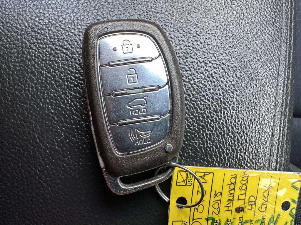 2018 Hyundai Tucson Limited AWD - 23043557 - 38