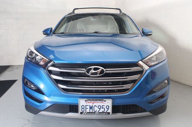 2018 Hyundai Tucson Limited AWD - 23024307 - 10