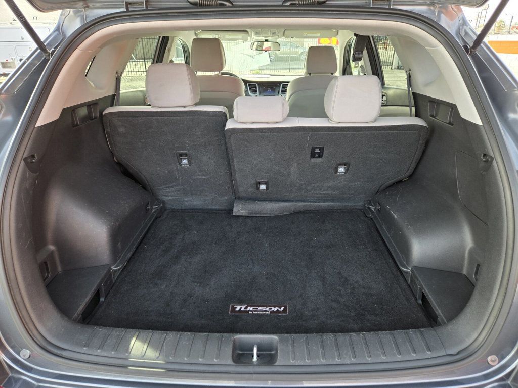 2018 Hyundai Tucson SE FWD - 22976977 - 9