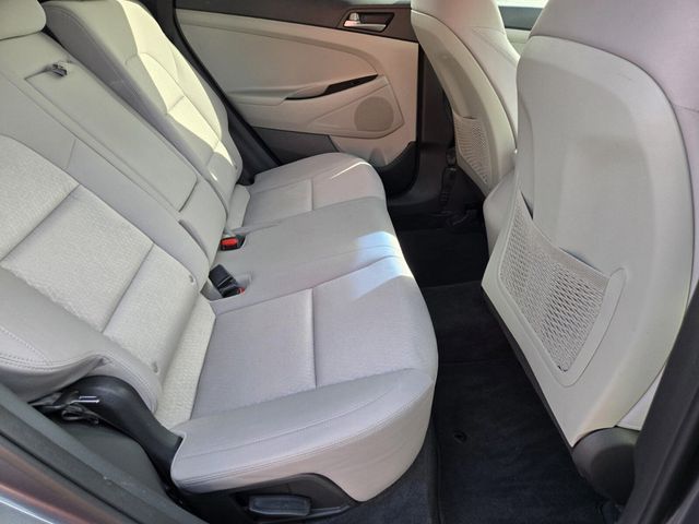 2018 Hyundai Tucson SE FWD - 22976977 - 10