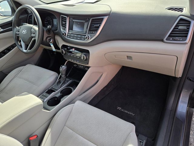 2018 Hyundai Tucson SE FWD - 22976977 - 12