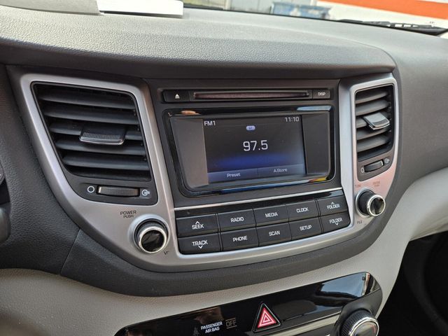 2018 Hyundai Tucson SE FWD - 22976977 - 16