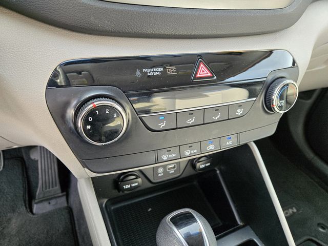 2018 Hyundai Tucson SE FWD - 22976977 - 18