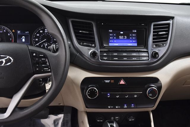 2018 Hyundai Tucson SE FWD - 23068808 - 22