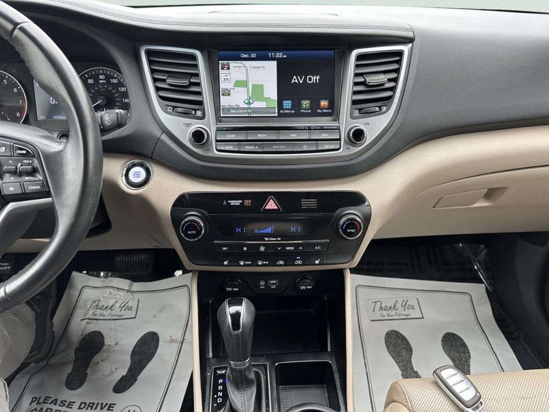 2018 Hyundai Tucson SEL 4dr SUV - 22963302 - 27