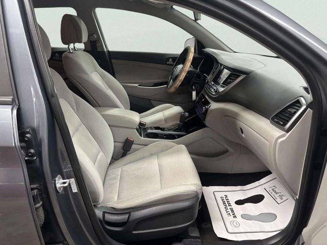 2018 Hyundai Tucson SEL 4dr SUV - 23054063 - 18