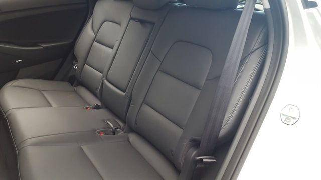 2018 Hyundai Tucson SEL Plus AWD - 18291701 - 10