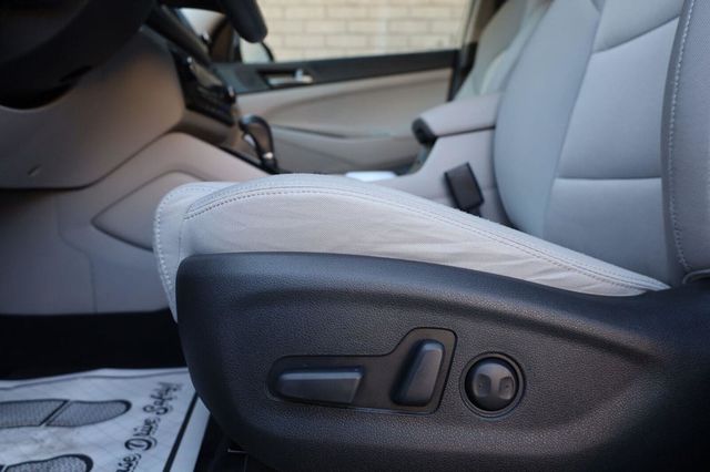 2018 Hyundai Tucson Value - 23069410 - 18