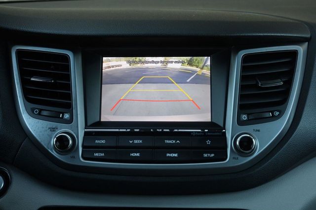 2018 Hyundai Tucson Value - 23069410 - 43