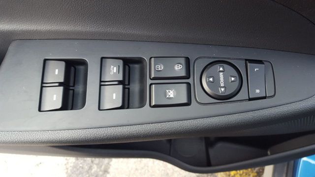 2018 Hyundai Tucson Value Edition w/Panoramic Roof - 18291696 - 18