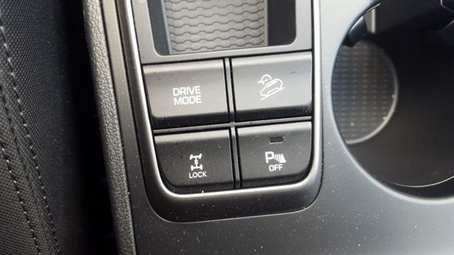 2018 Hyundai Tucson Value Edition w/Panoramic Roof - 18291696 - 23