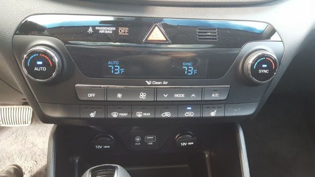 2018 Hyundai Tucson Value Edition w/Panoramic Roof - 18291696 - 24