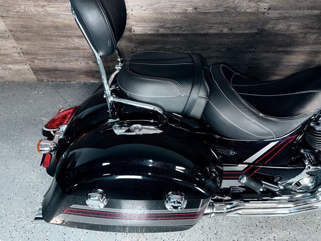 2018 Indian Chieftain Limited LOW MILES! - 22882189 - 8