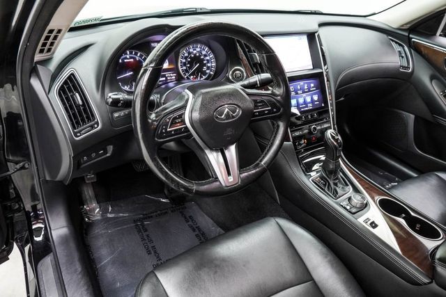 2018 INFINITI Q50 2.0t LUXE AWD - 23033317 - 19